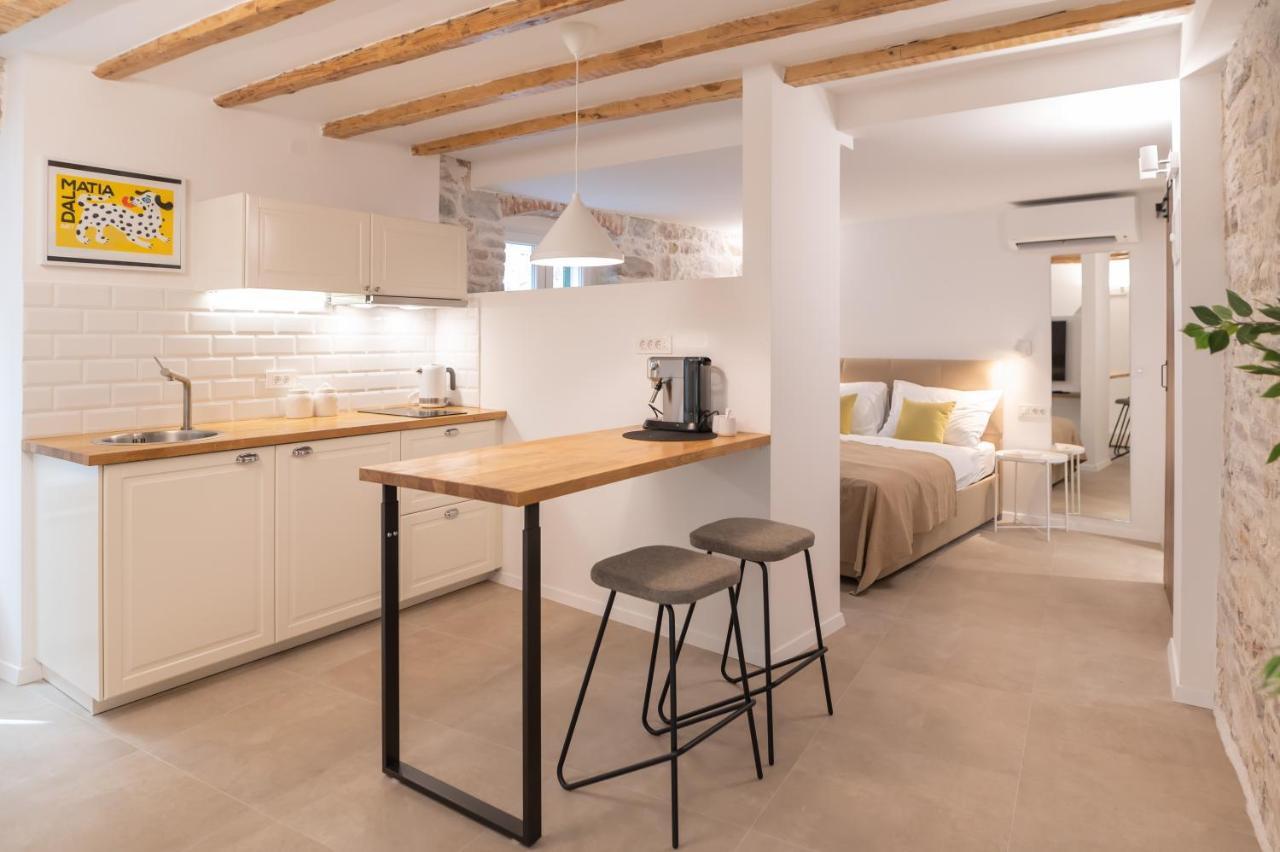 Vitelli Apartments And Rooms スプリト エクステリア 写真