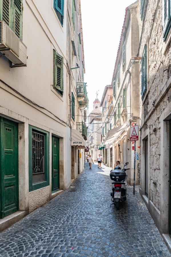 Vitelli Apartments And Rooms スプリト エクステリア 写真